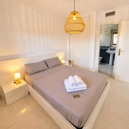 Daire Aloha Salinas Beach, Primera Linea Calp